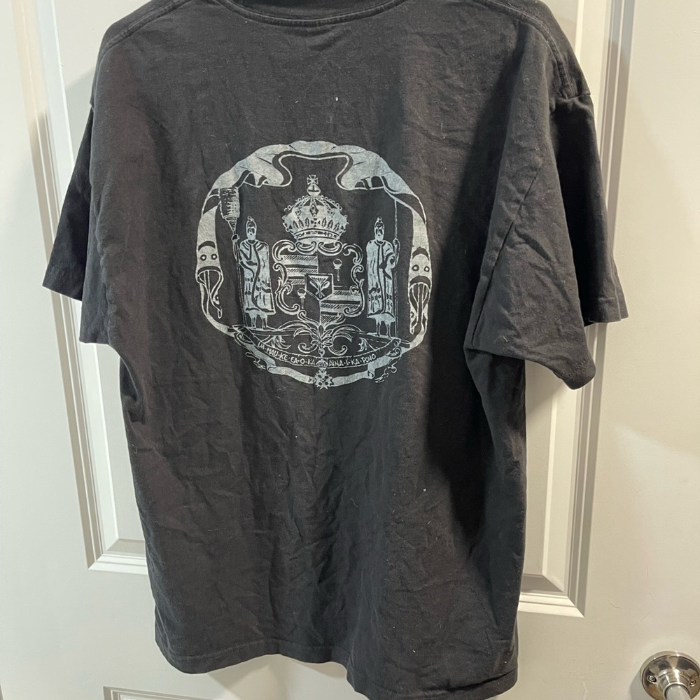 Hanes Beefy Black Short Sleeve Tee with Graphic Size Large - Picture 3 of 3